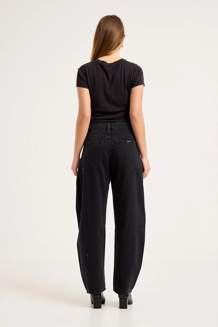 Arc Mercer Black Panel Barrel Jean