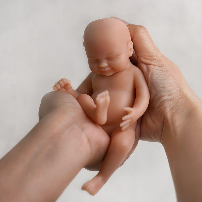 Babeside 6" Full Silicone Sleeping Reborn Baby Girl Skylar