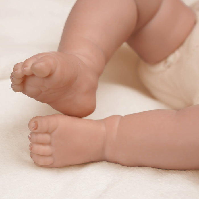 Babeside Leen 20'' Lovely Hearts Awake Infant Baby Girl with Heartbeat Coos and Breath