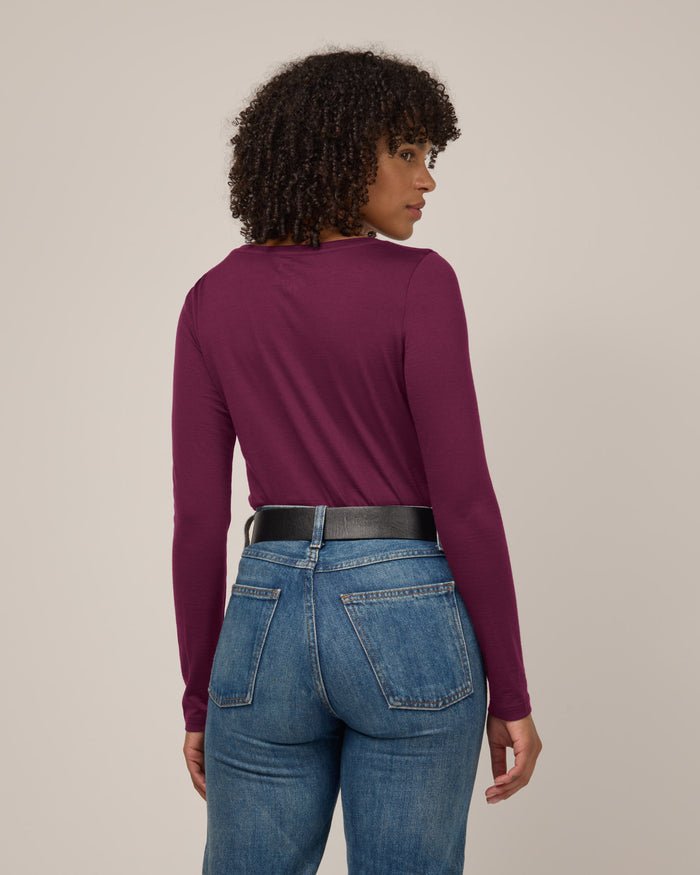 model-spec:Janiah is 5'7", wearing a size XS