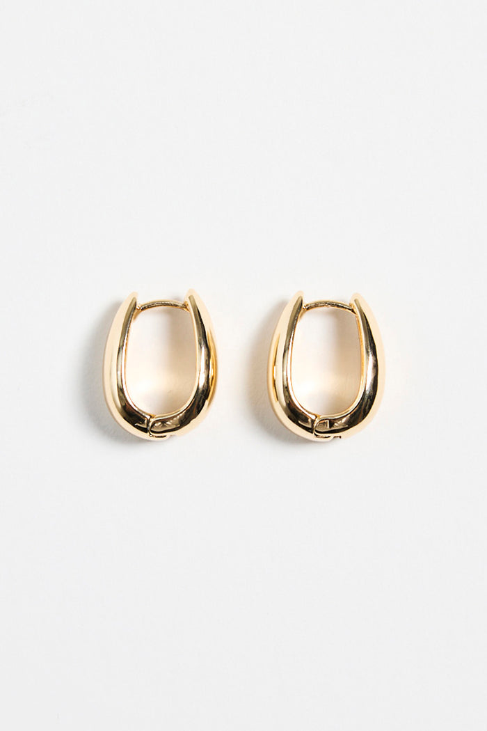 gold earring