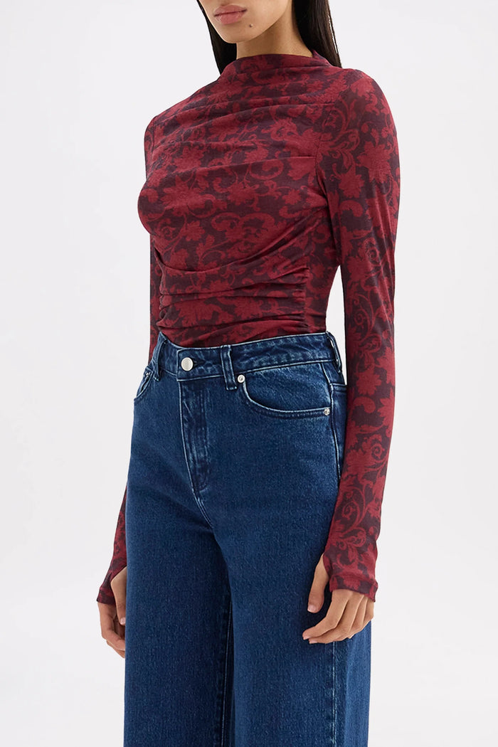 Clementine Berry Print Ruched Front LS Mesh Top