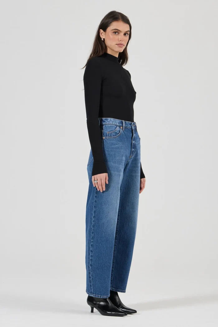 Gigi Reign Blue Barrel Jean