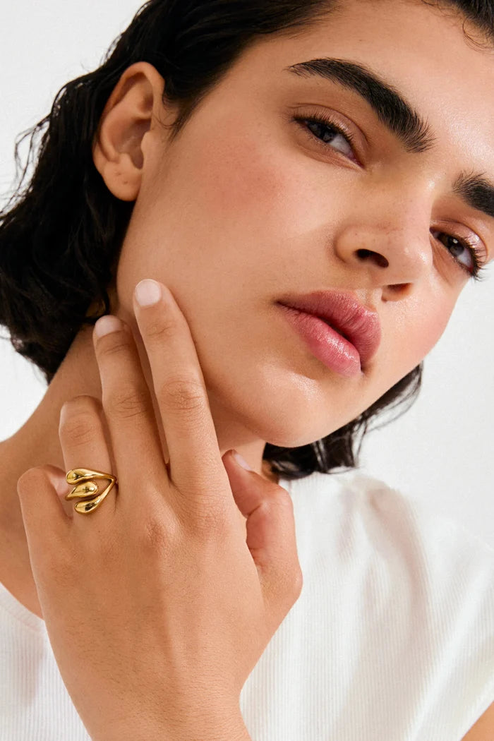 Jennings Gold Droplet Ring