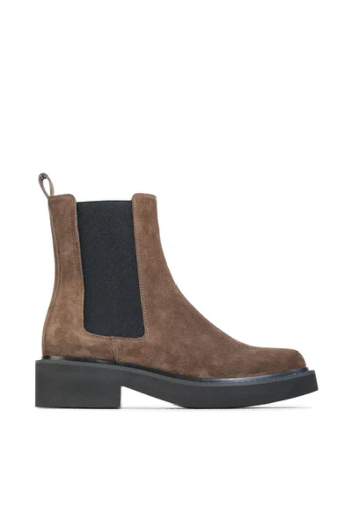 Leilin Kalamata Suede Low Boot