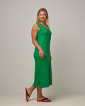 model-spec:Saasha is 5'9", wearing a size M Regular