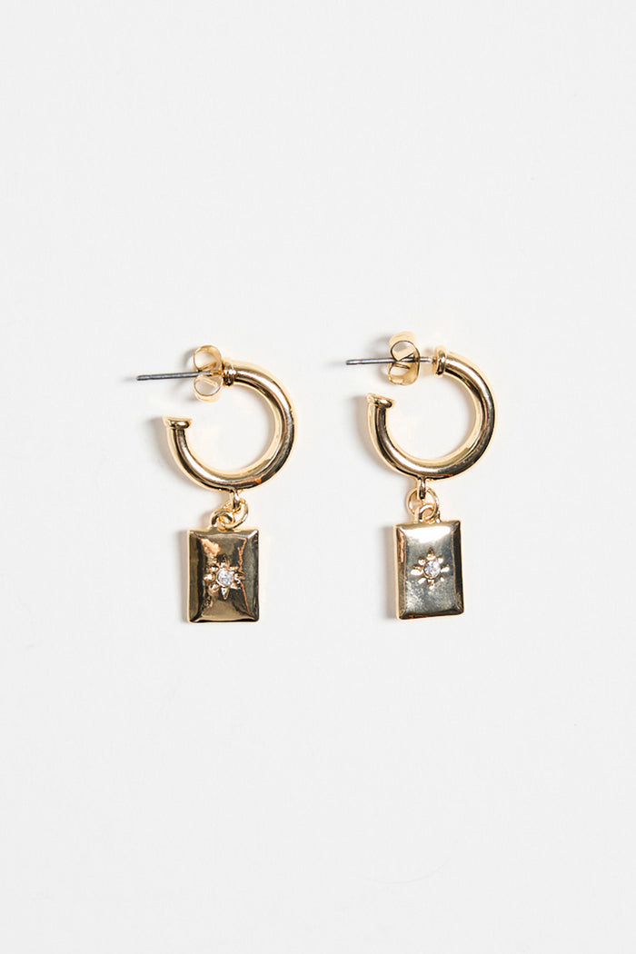 gold earring