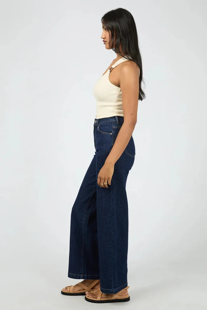 Sienna Vanilla Tort Feature Tank