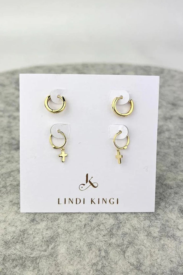 Gold huggie set earrings