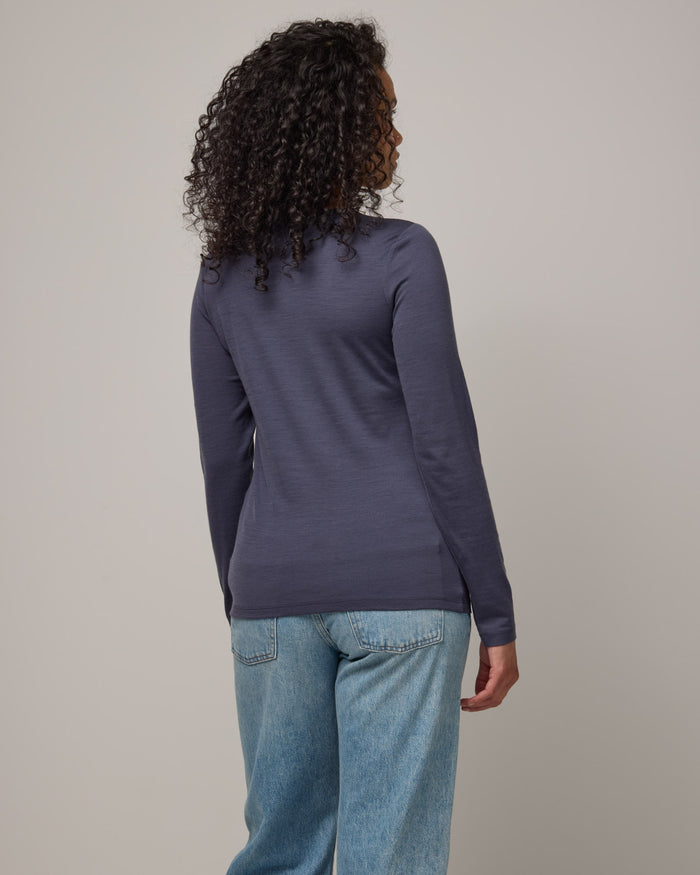 model-spec:Kenzy is is 5’8”, wearing a size S