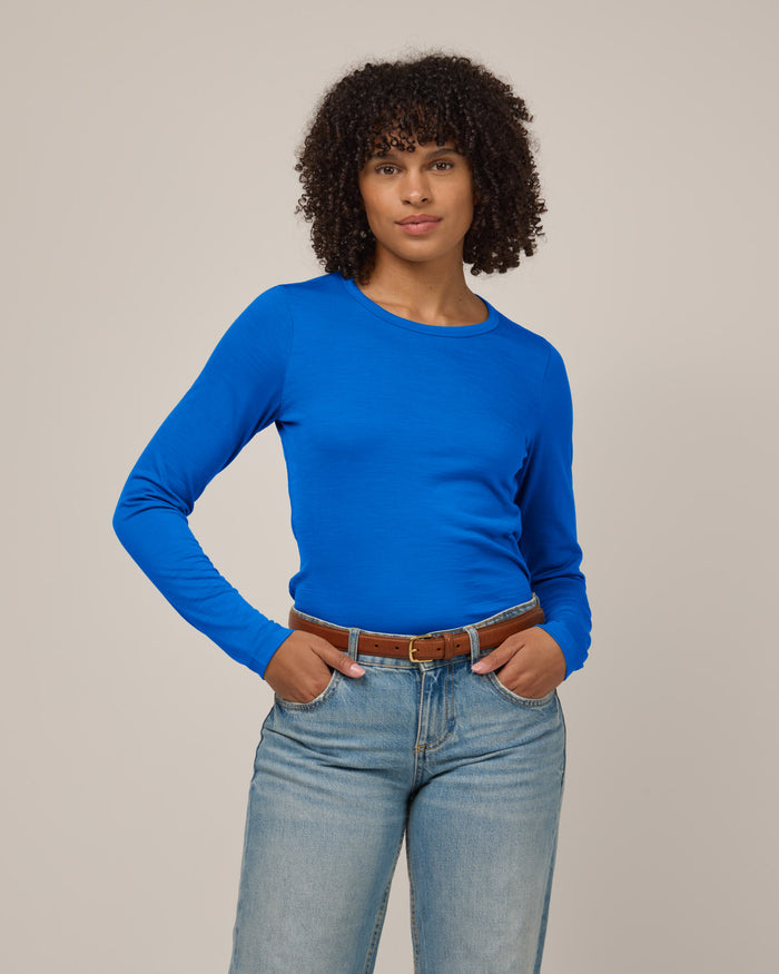 model-spec:Janiah is 5'7", wearing a size XS