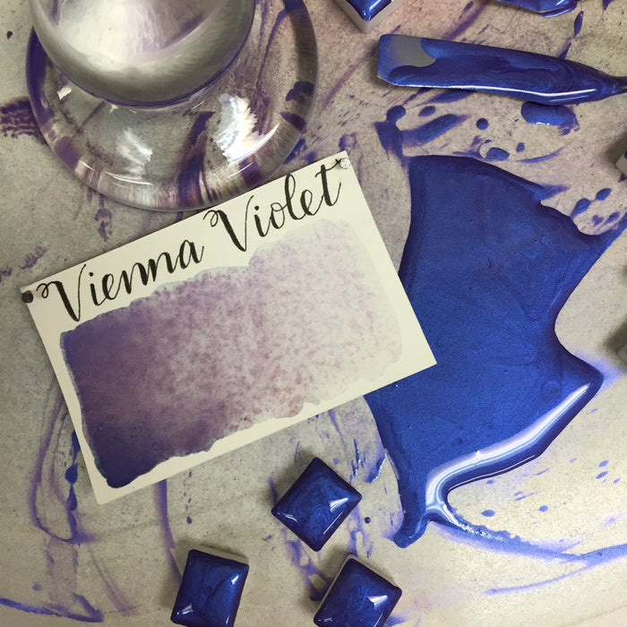 Purple / Vienna Violet