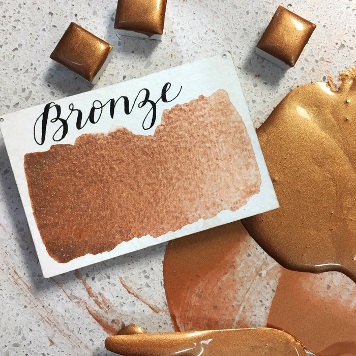 Brown / Bronze