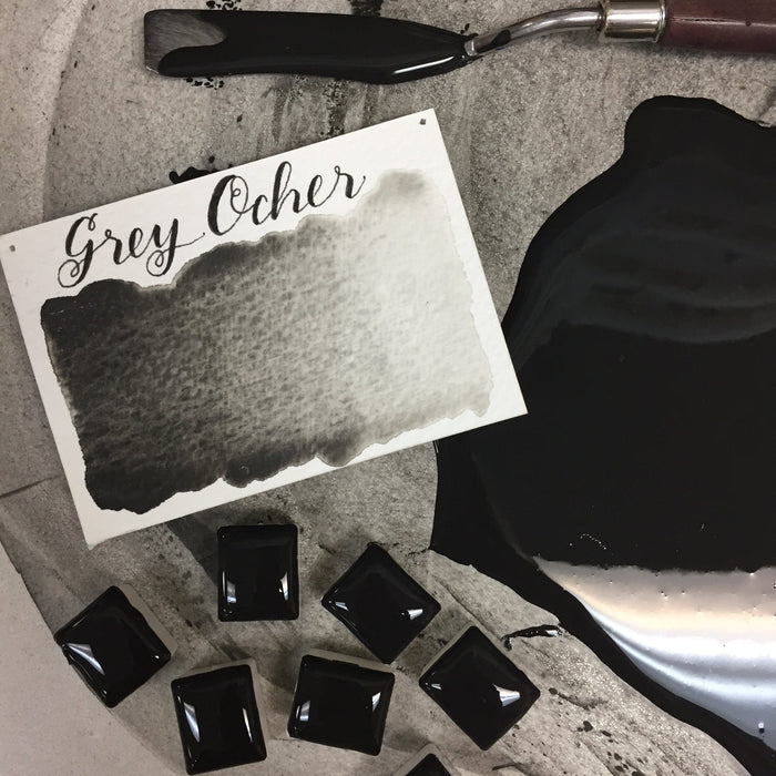 Black / Grey Ochre