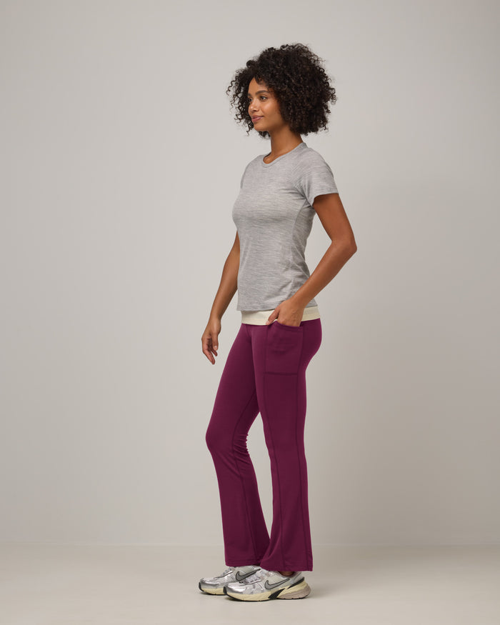 model-spec:Valyn is 5'10", wearing a size S