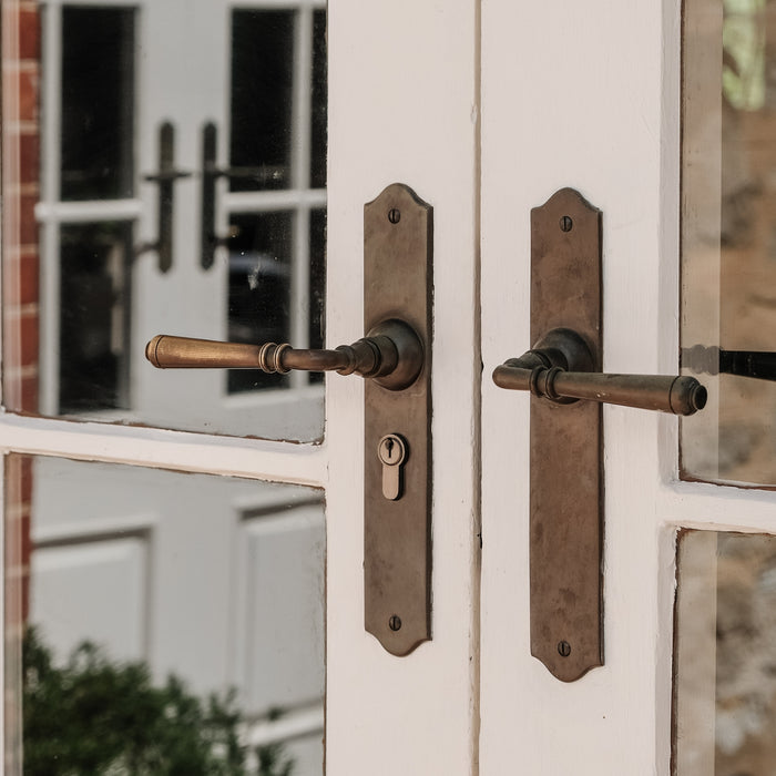 TradCo Reims Lever Long Backplate Entrance Set with High Security Lock Antique Brass 0774KENTREURO57KK - The Blue Space