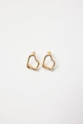 gold earring