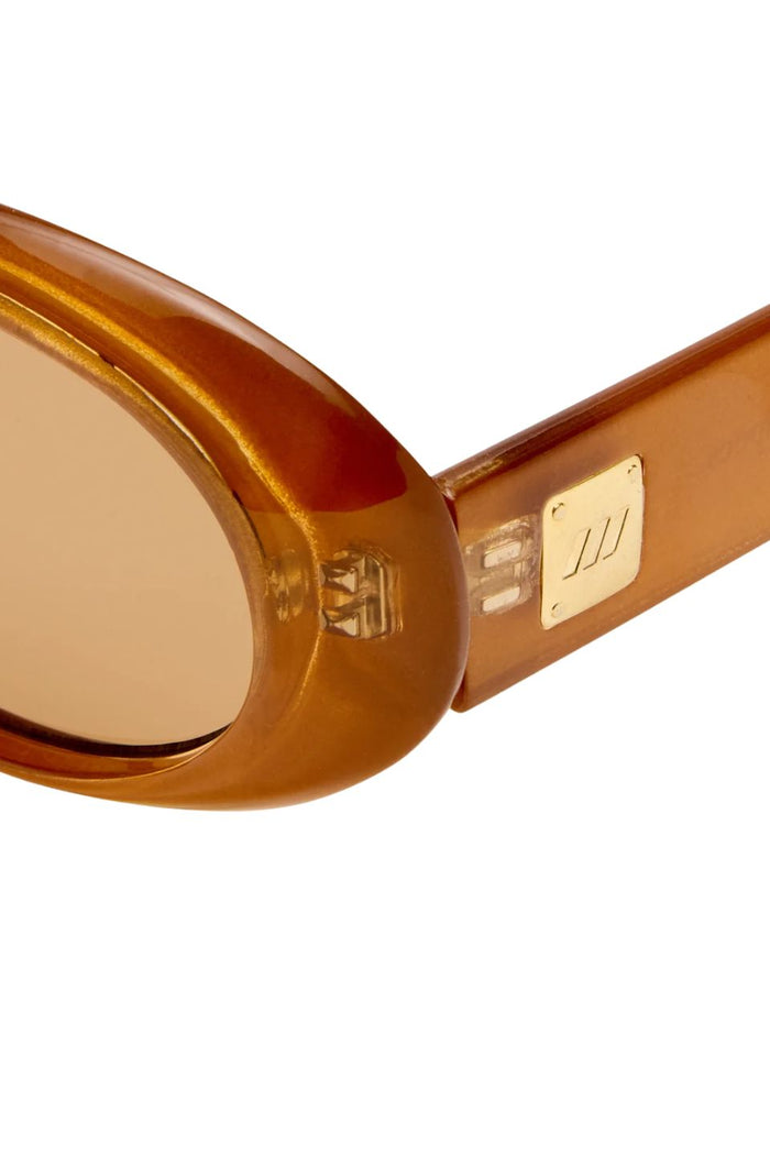 Work It Dark Gold Pearl Round Sunglasses